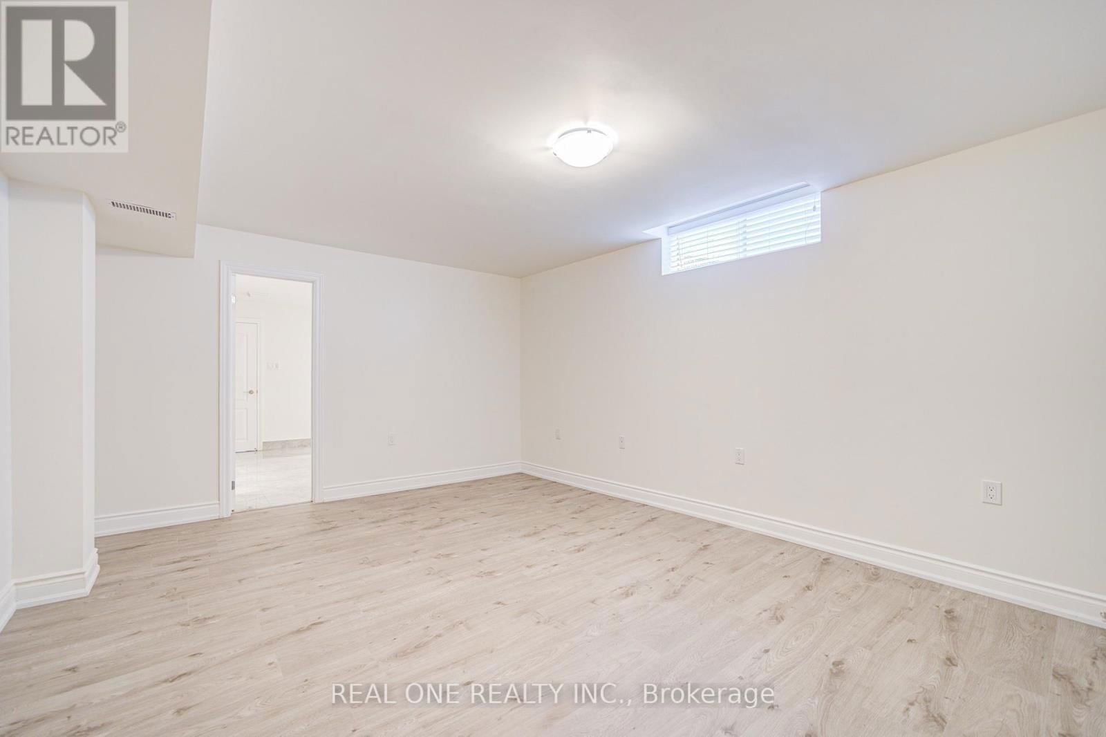45 GLENAYR ROAD Image 43