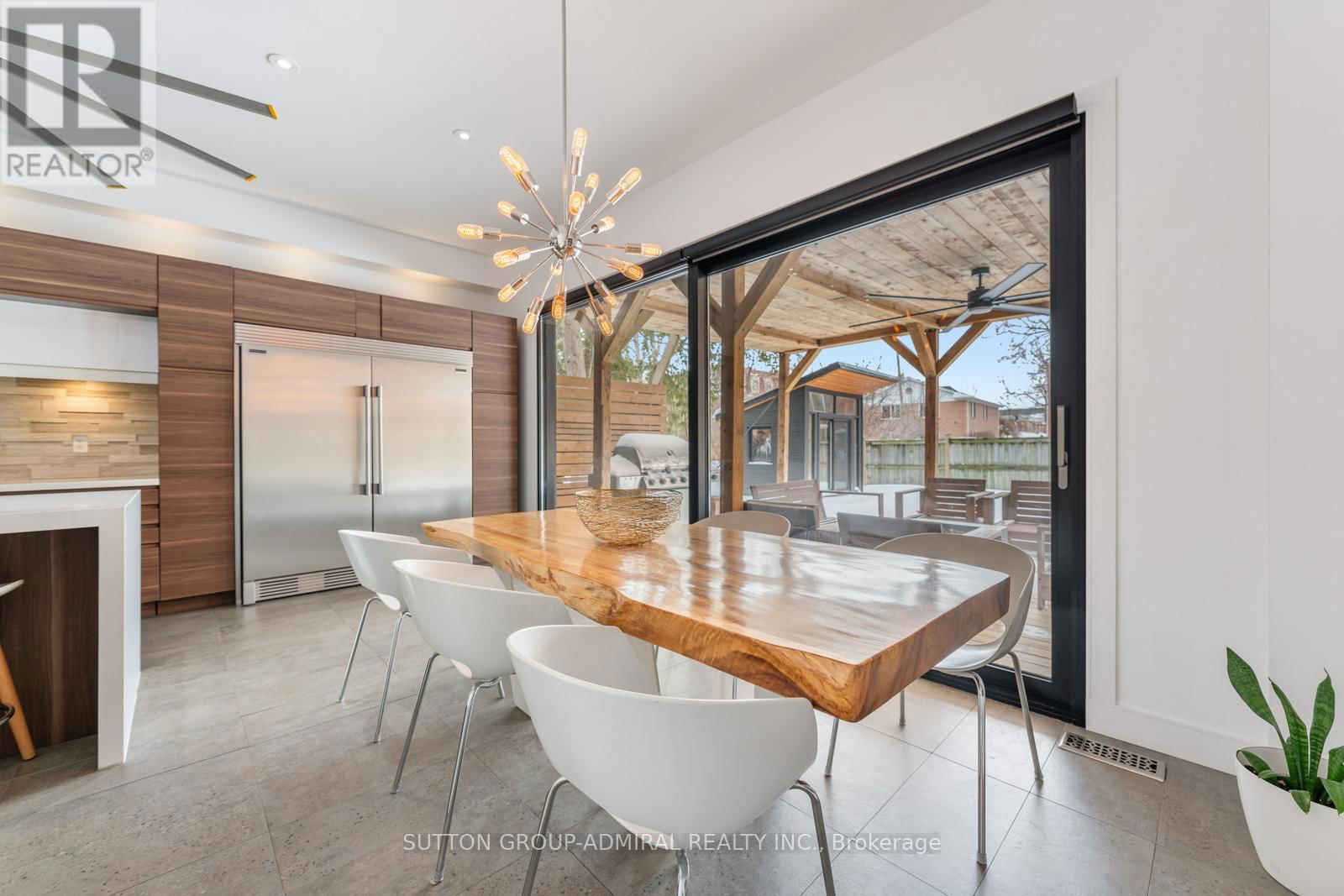 22 GEORGE STREET Image 15