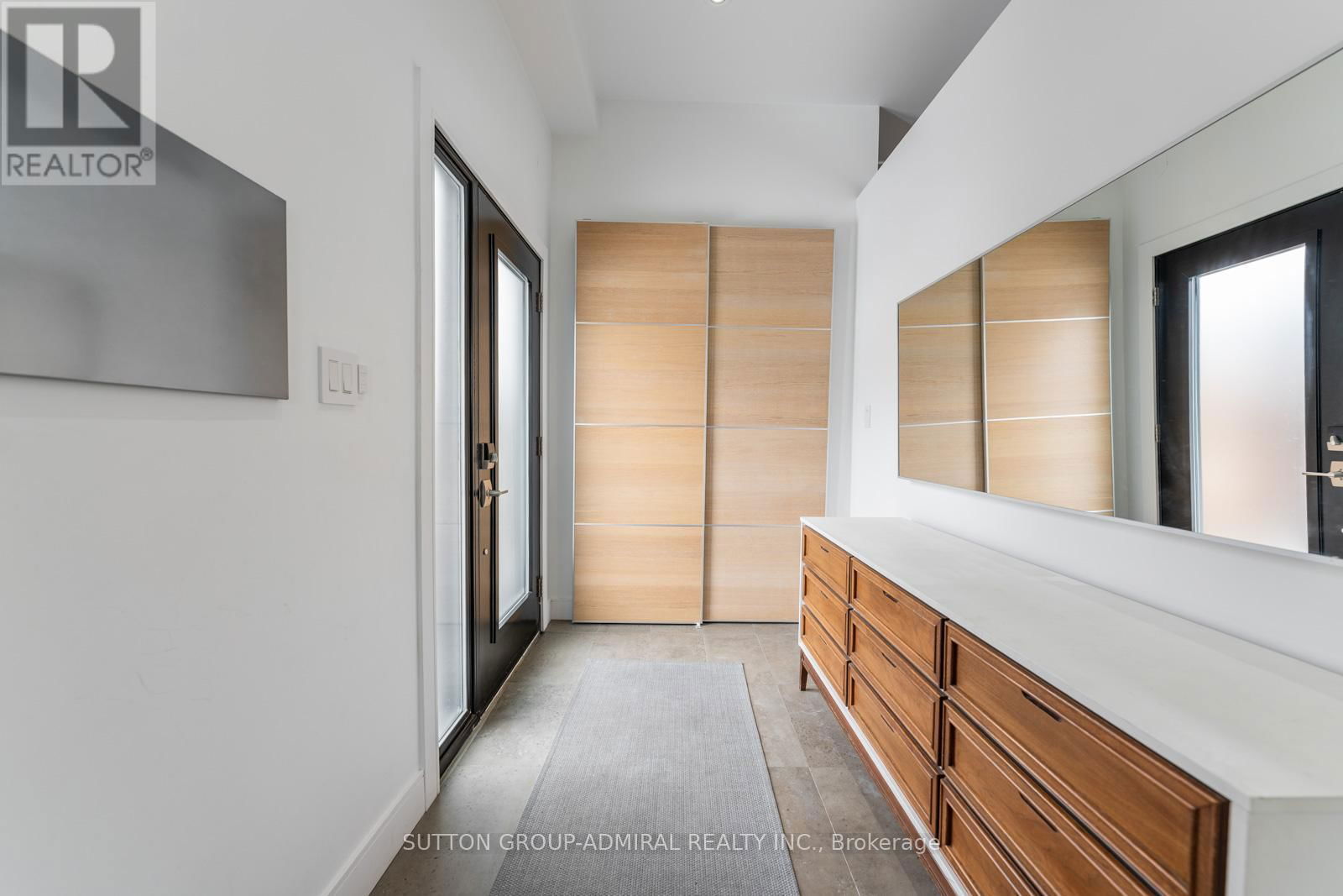 22 GEORGE STREET Image 16