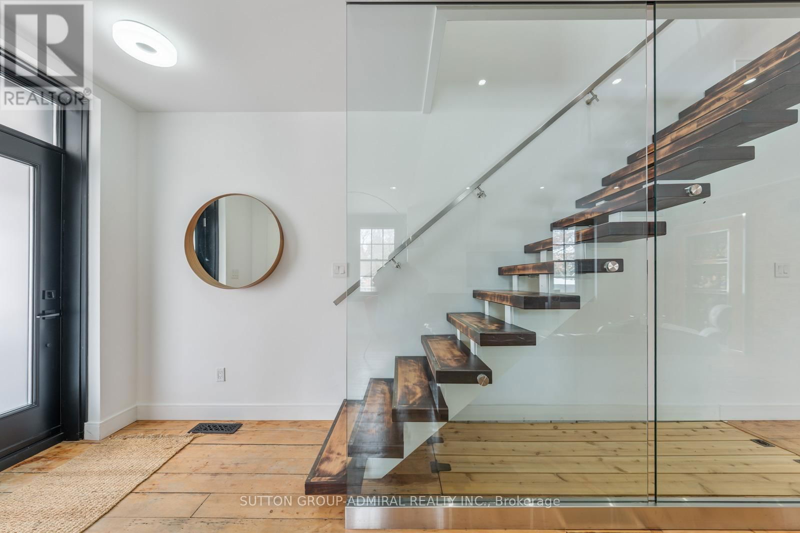 22 GEORGE STREET Image 18