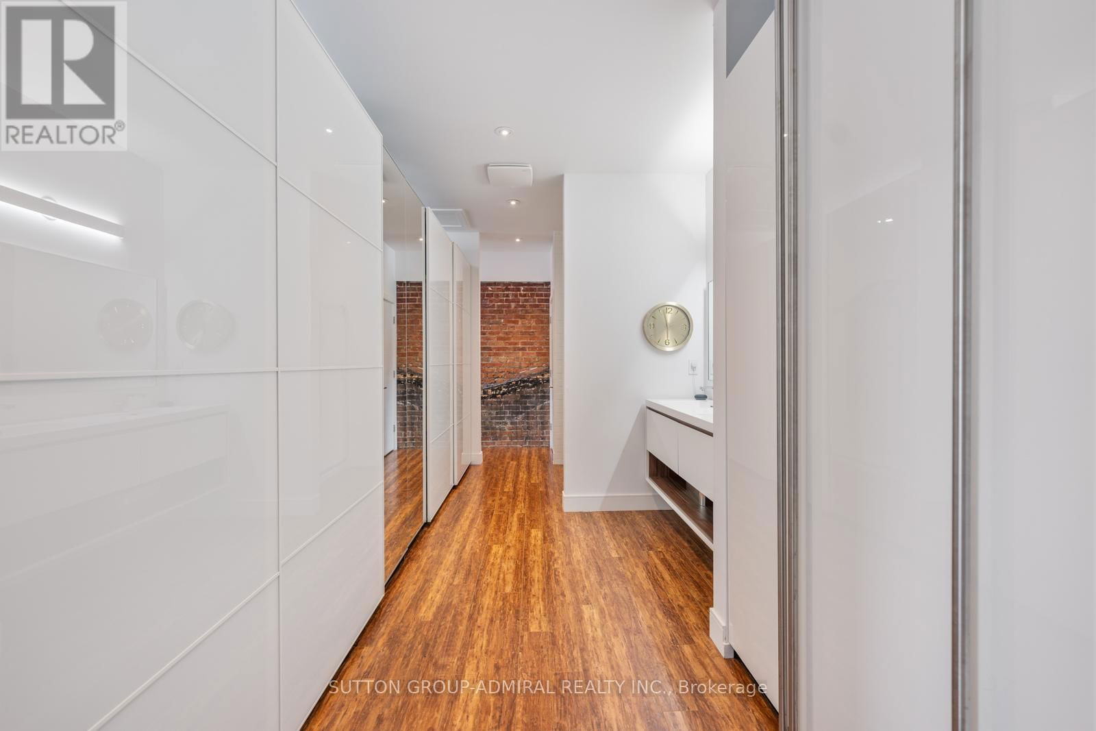22 GEORGE STREET Image 23