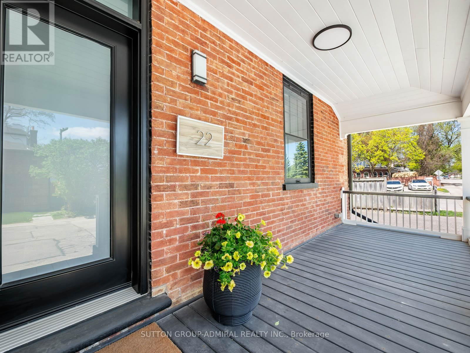 22 GEORGE STREET Image 3