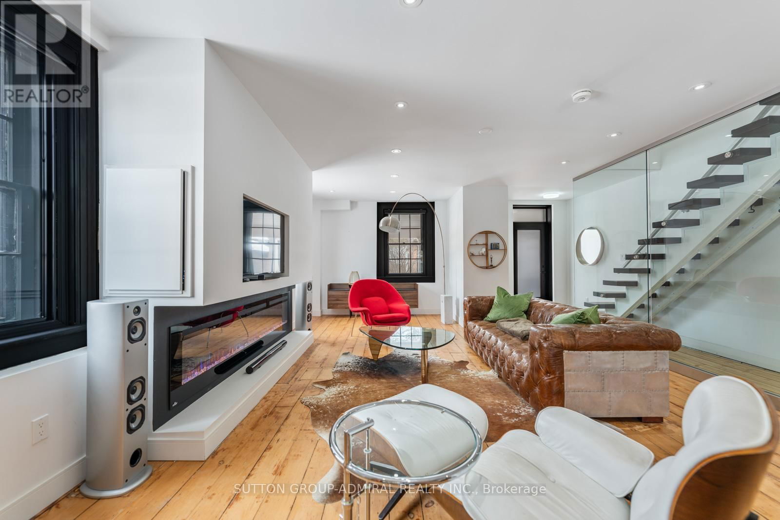 22 GEORGE STREET Image 6