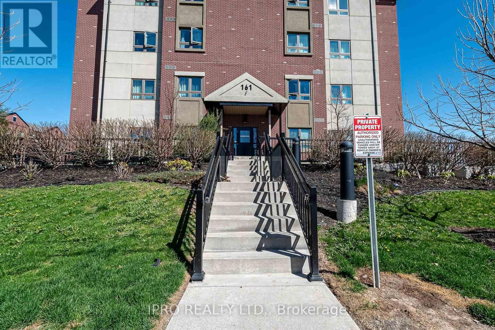 107 - 161 WELLINGTON STREET EAST Image 3
