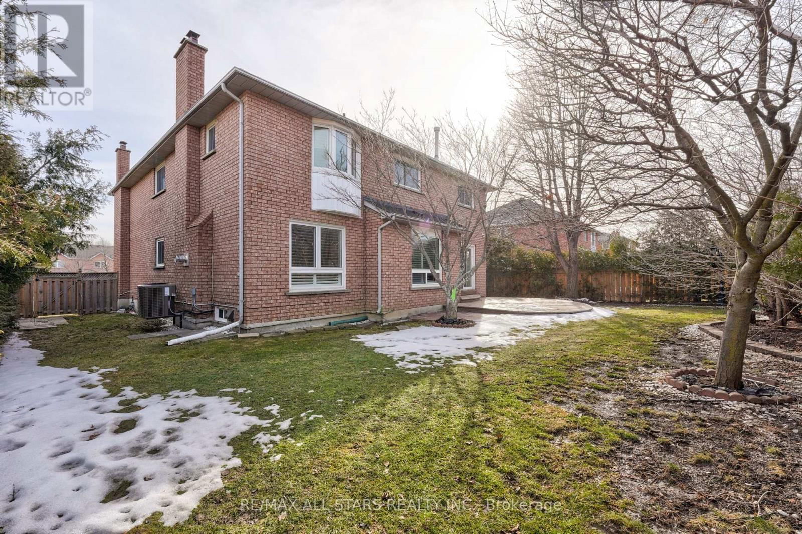 2227 RODICK ROAD Image 37