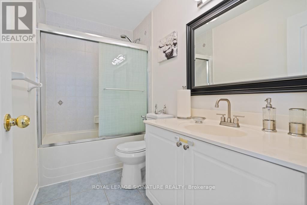 60 HARTFORD CRESCENT Image 16