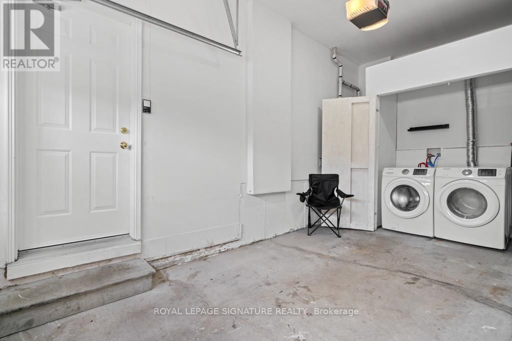 60 HARTFORD CRESCENT Image 24
