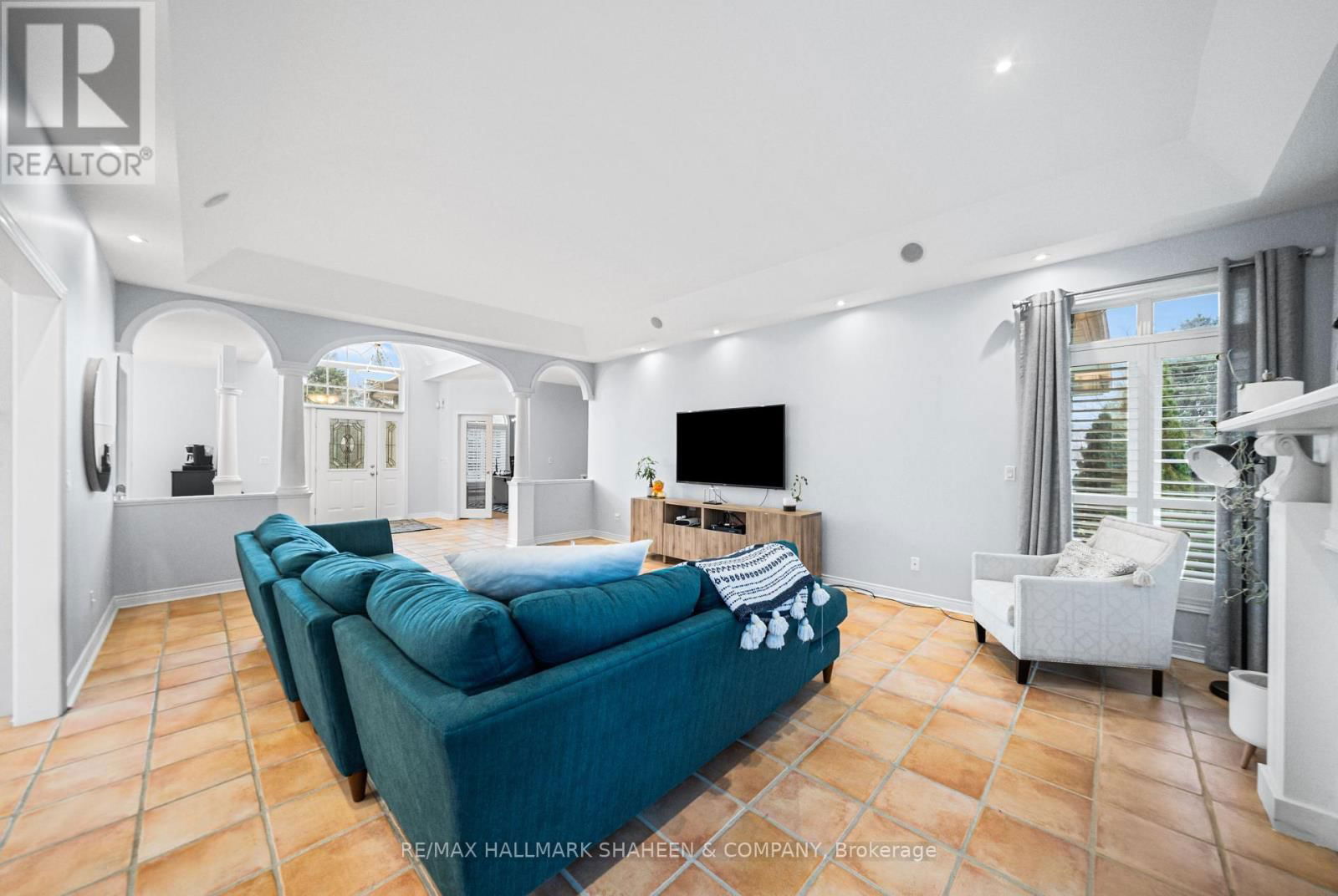4 MAPLEHYRN AVENUE Image 16