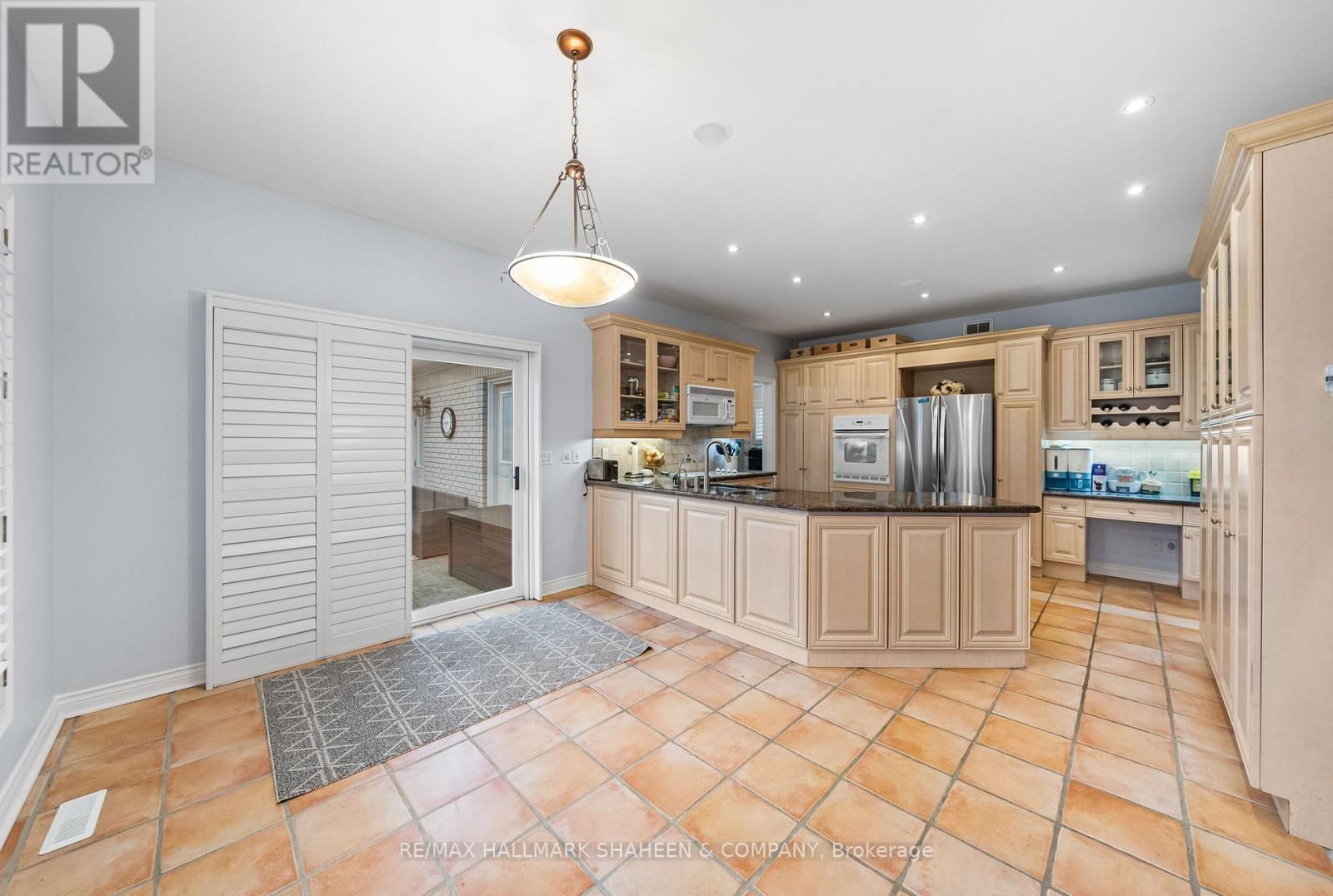 4 MAPLEHYRN AVENUE Image 23