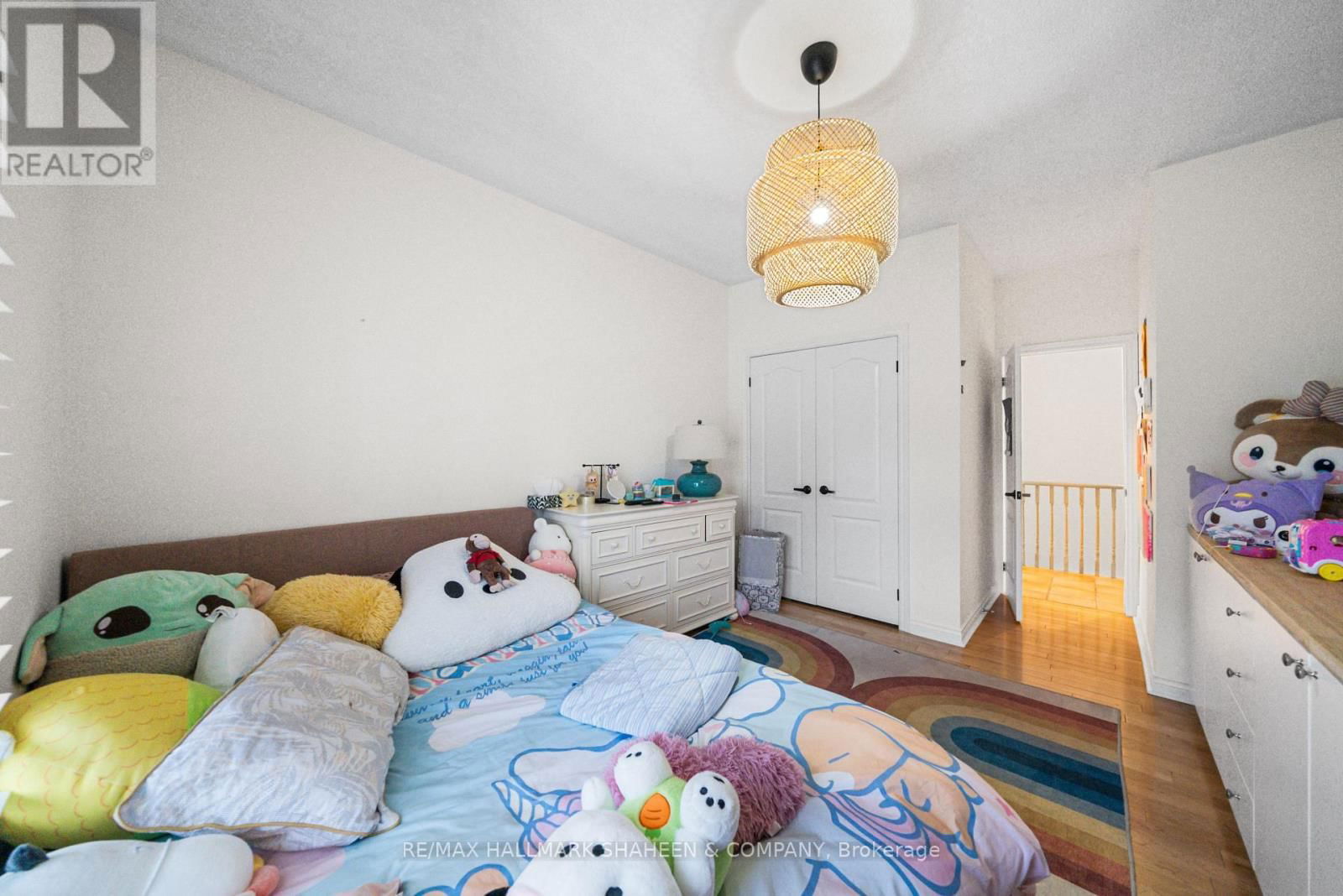 4 MAPLEHYRN AVENUE Image 33