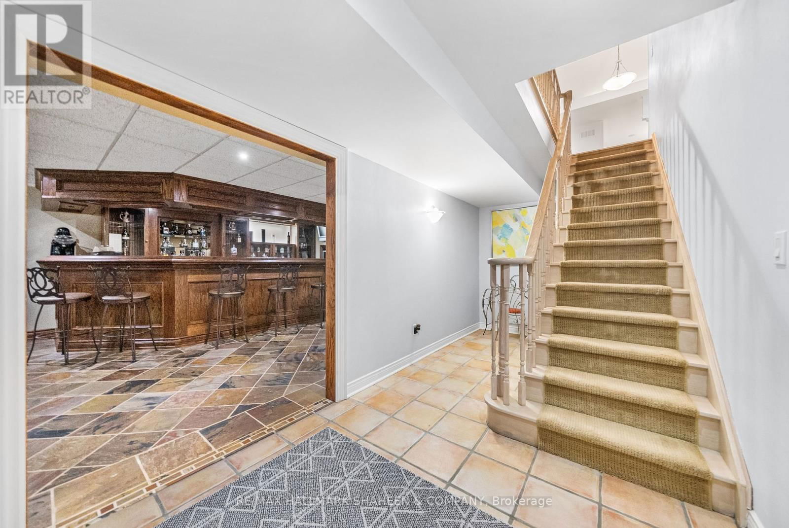 4 MAPLEHYRN AVENUE Image 35