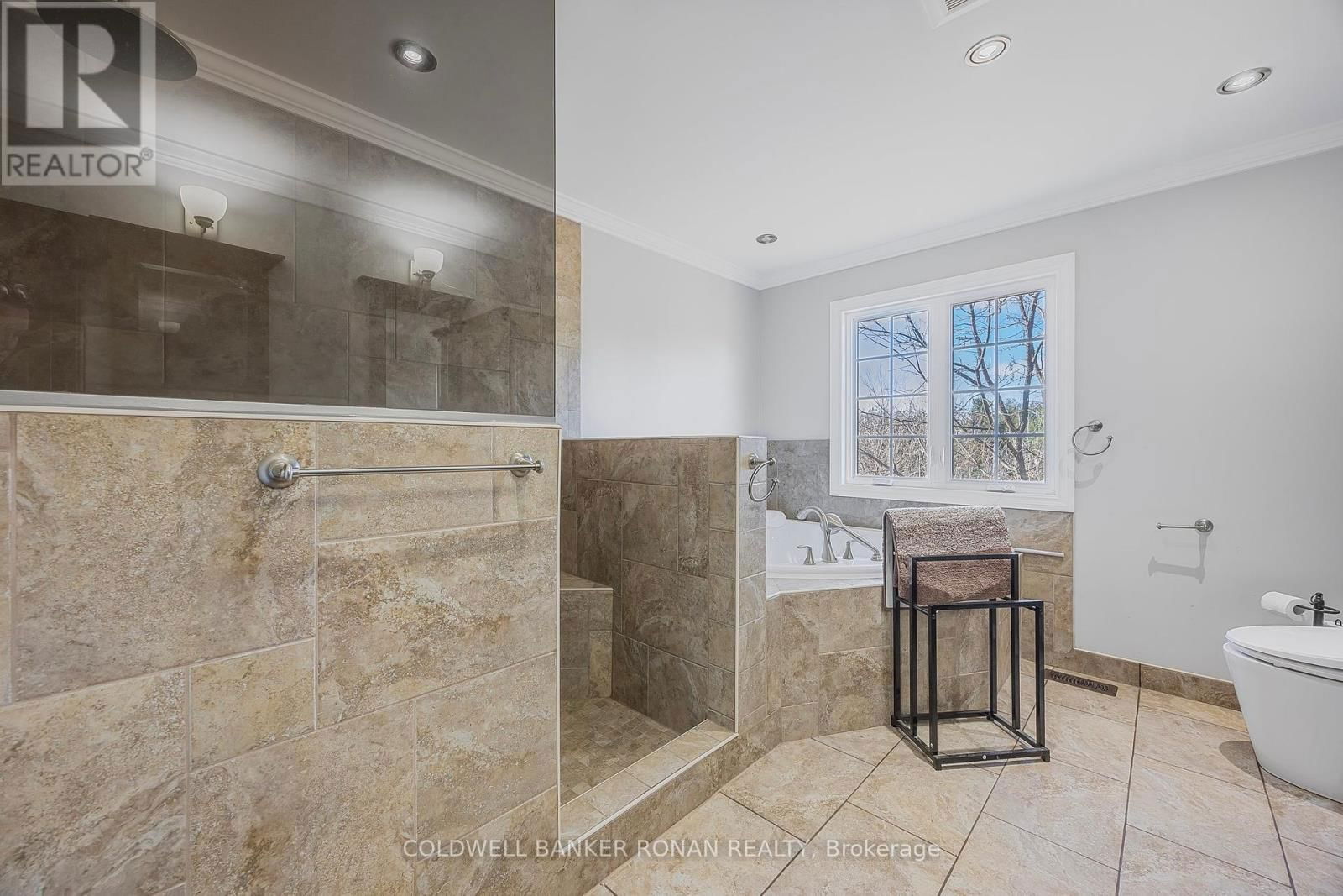 5735 CONCESSION RD 6 Image 28