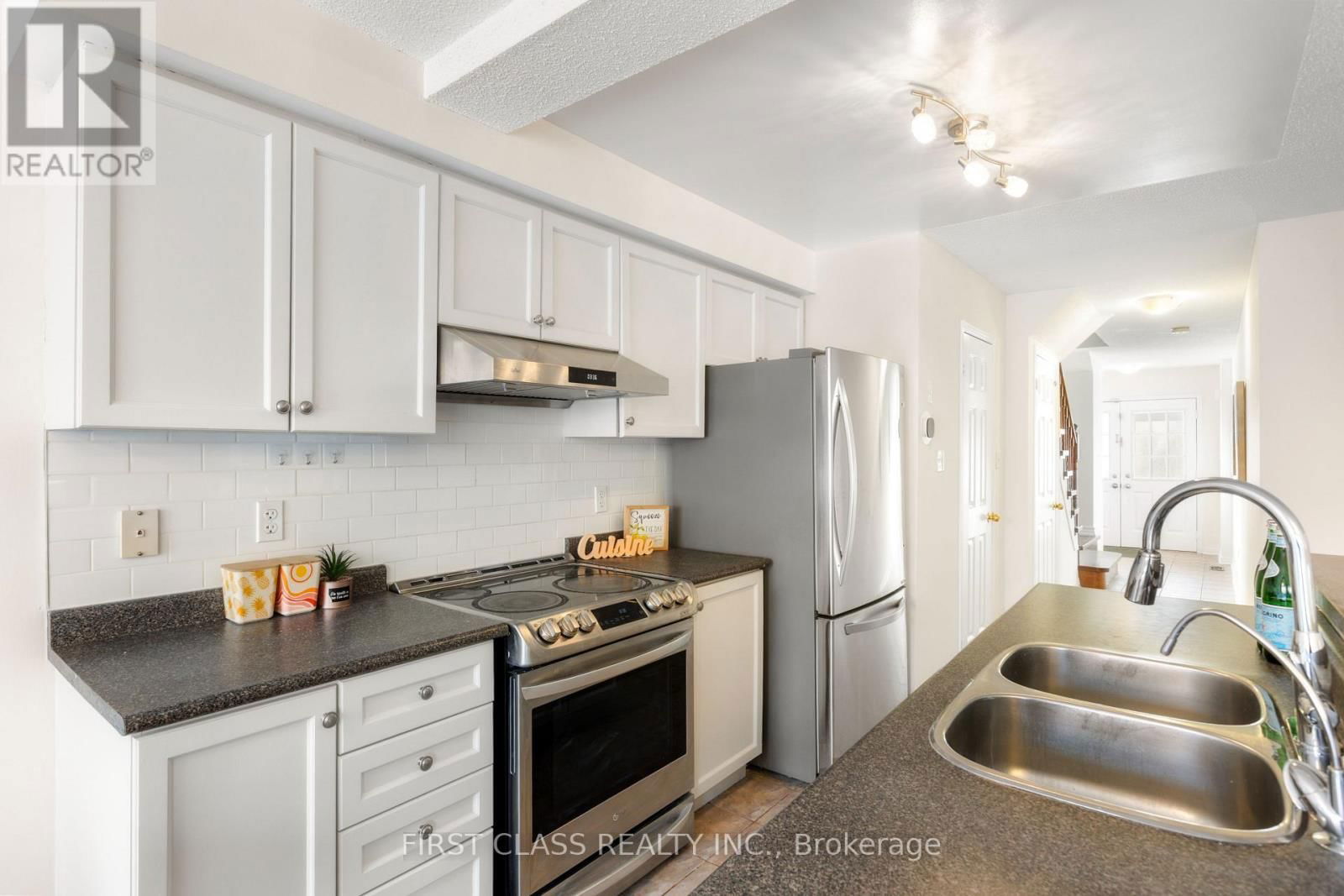 26 TARA CRESCENT Image 7