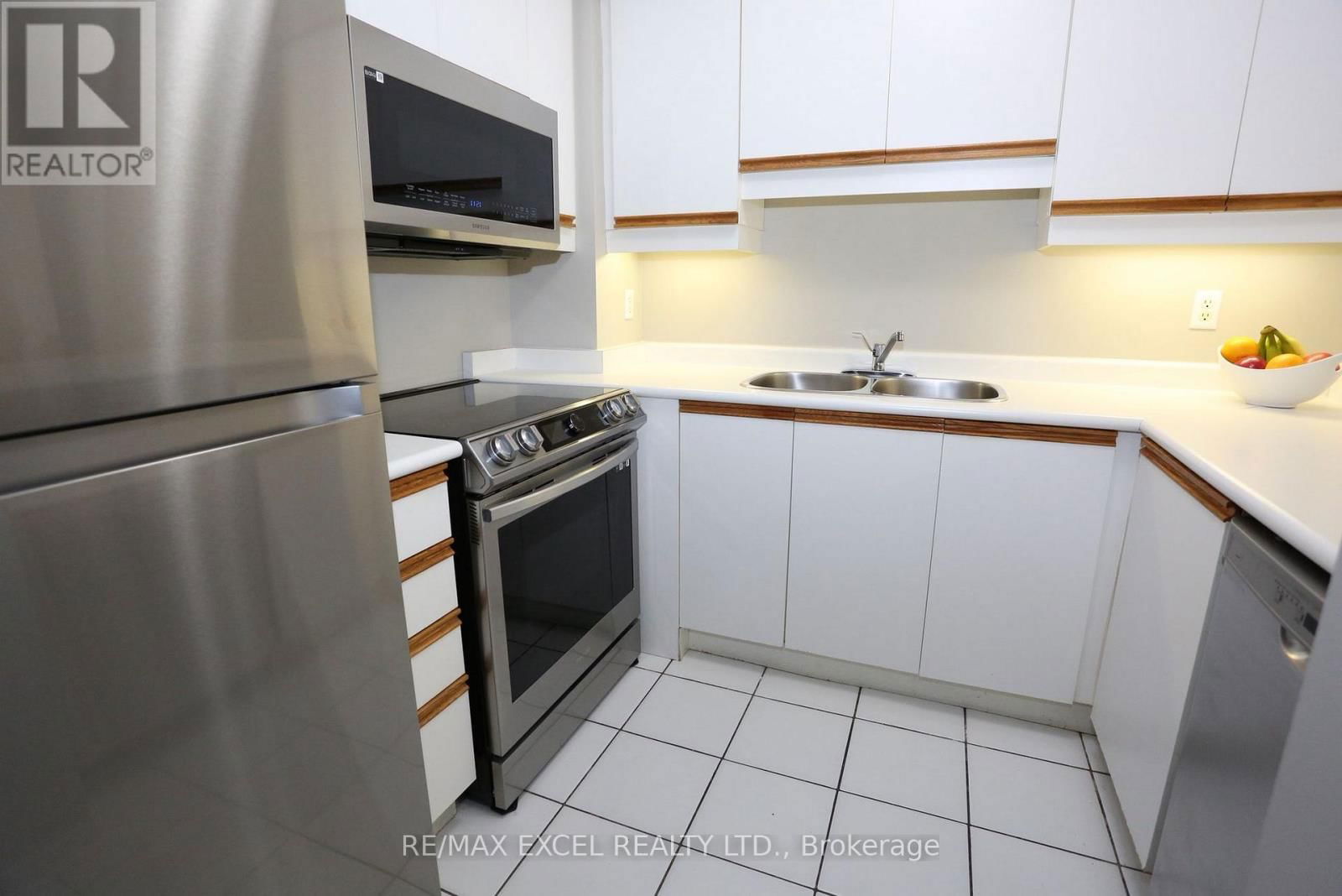 37 - 735 NEW WESTMINSTER DRIVE Image 3