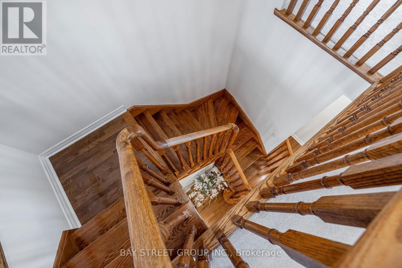 27 PRIMONT DRIVE Image 16