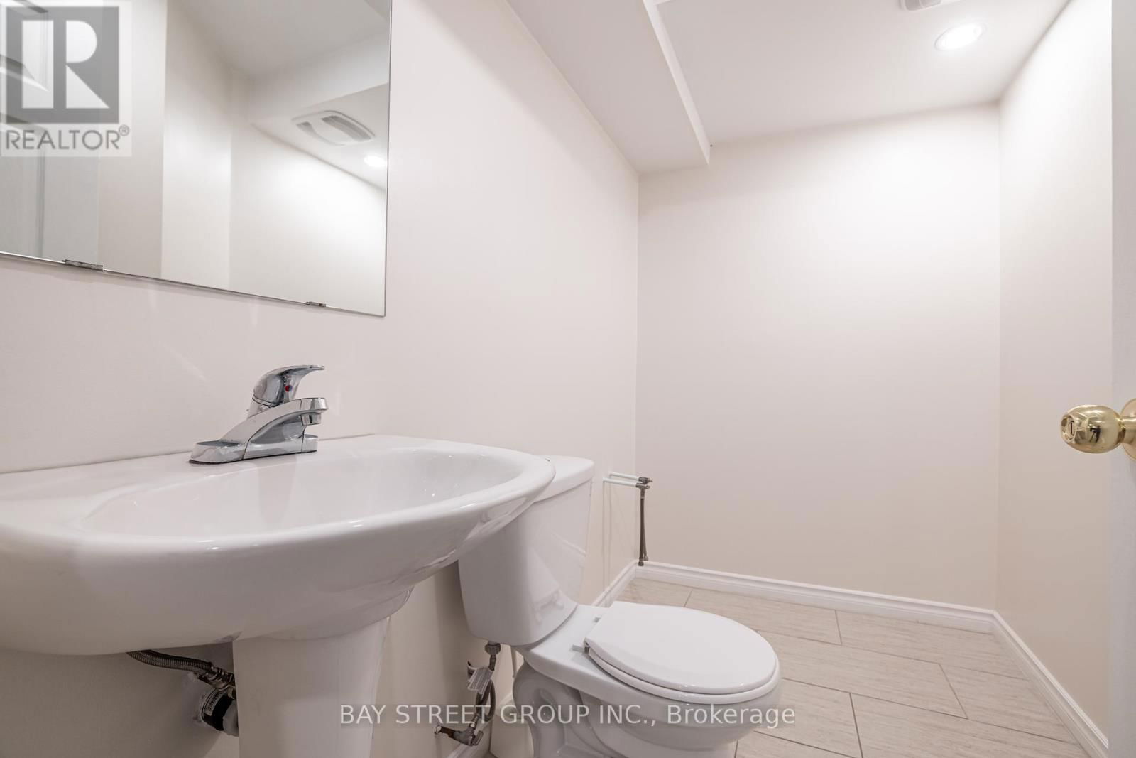 27 PRIMONT DRIVE Image 33