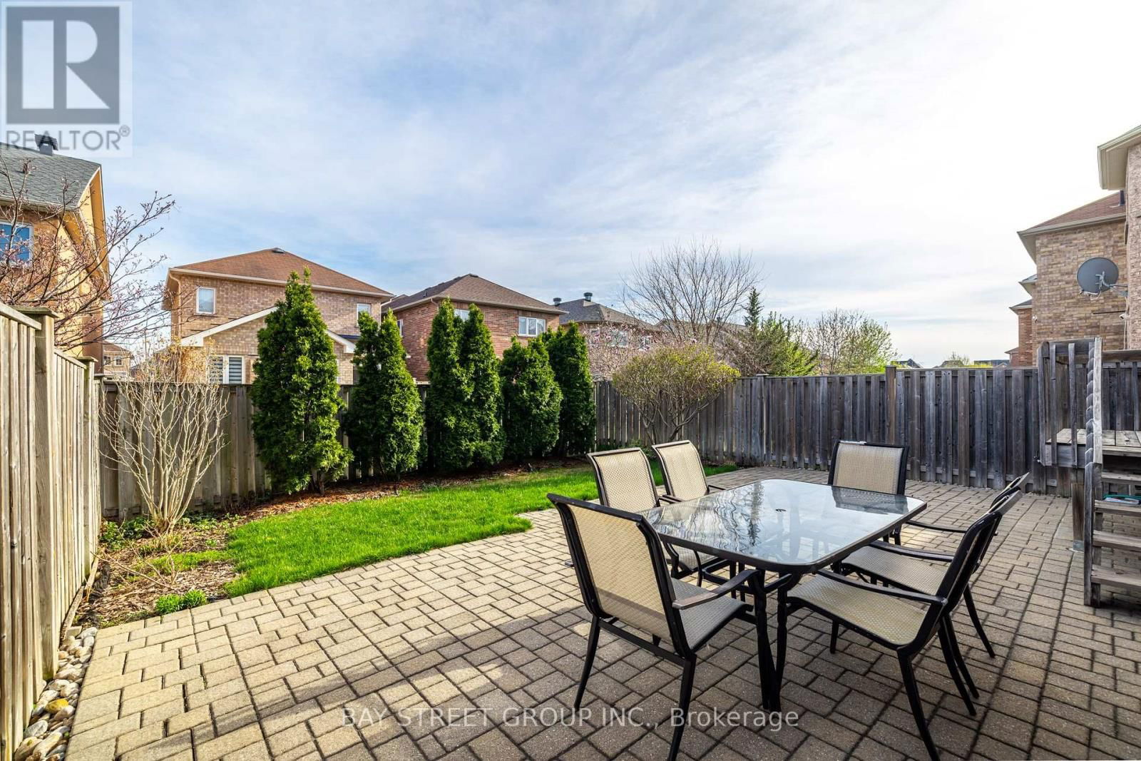 27 PRIMONT DRIVE Image 36