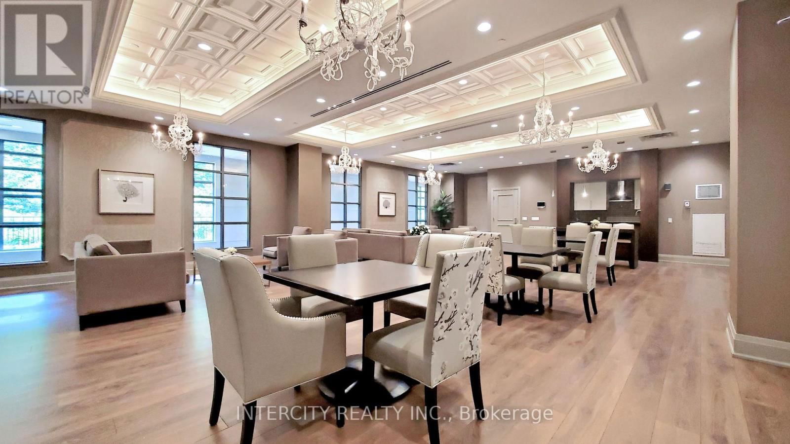 411 - 9909 PINE VALLEY DRIVE Image 28