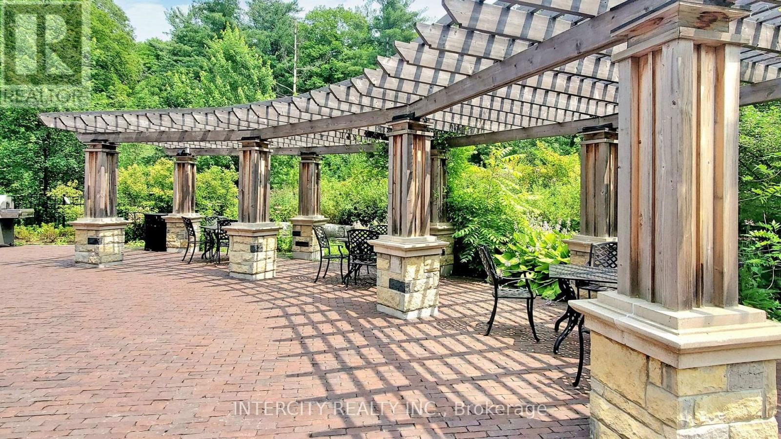 411 - 9909 PINE VALLEY DRIVE Image 33