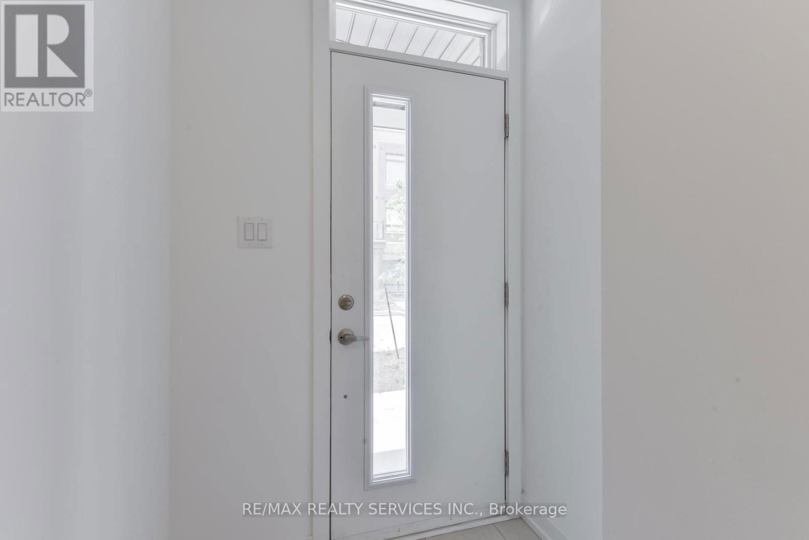 5 LACHINE STREET Image 2