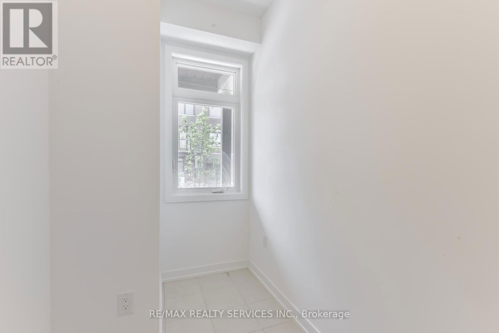 5 LACHINE STREET Image 3