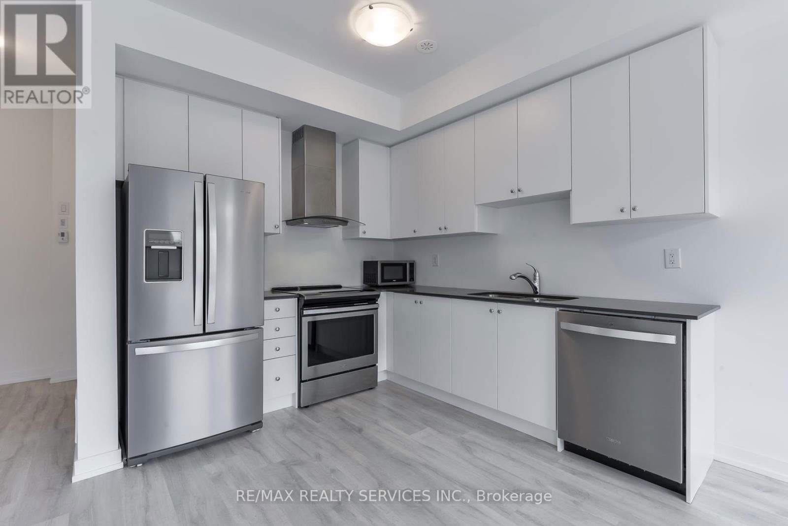 5 LACHINE STREET Image 9