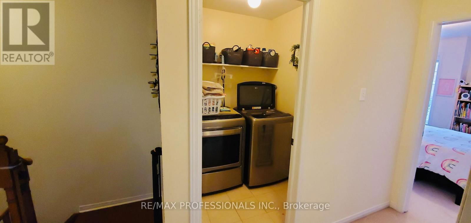 28 LARAMIE CRESCENT Image 7
