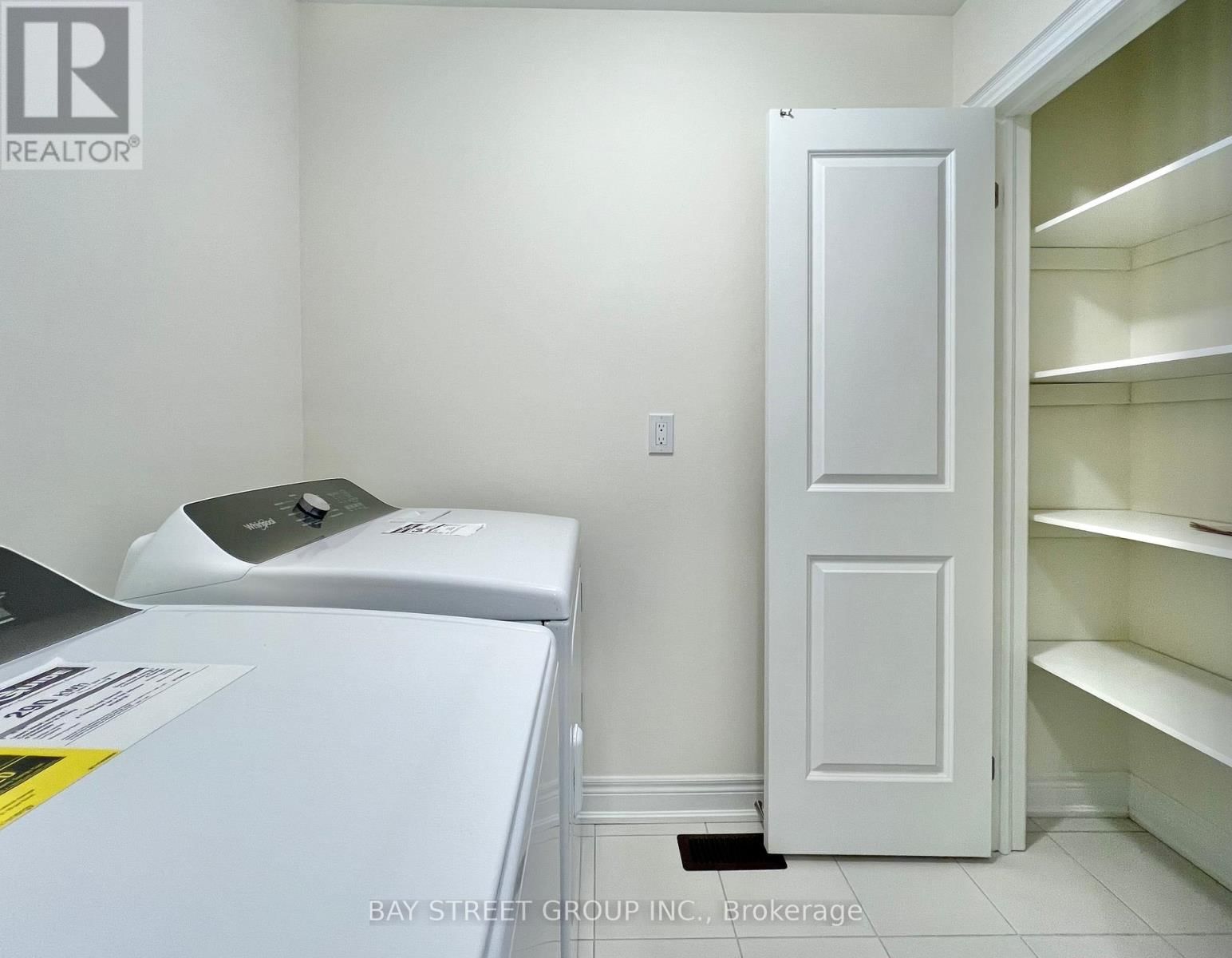 3450 DENISON STREET Image 16