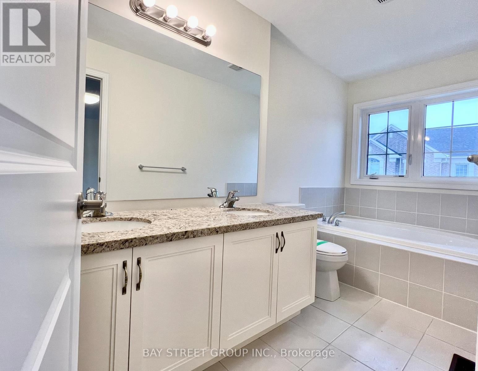 3450 DENISON STREET Image 21