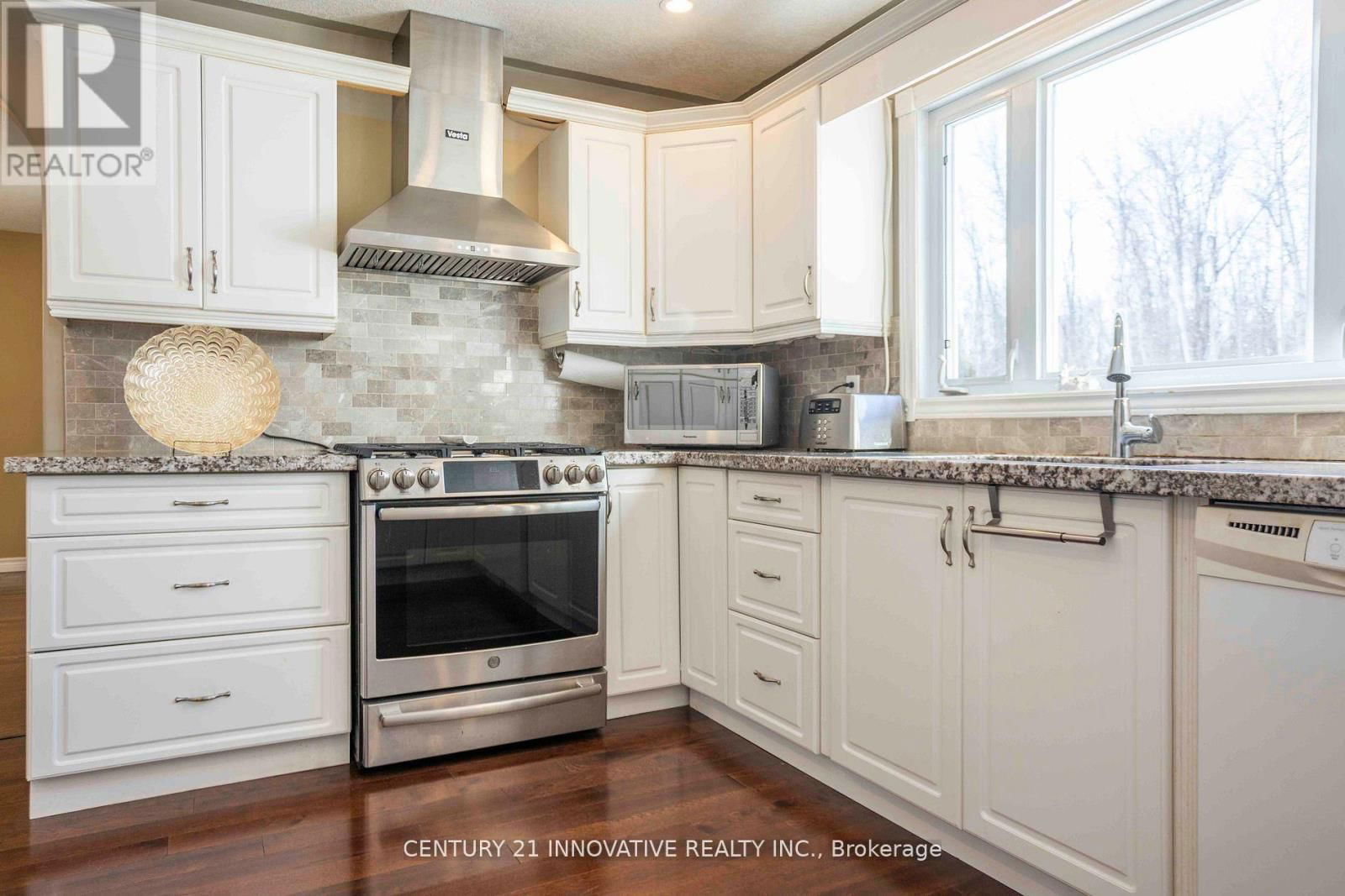 3678 KIMBERLEY STREET Image 12
