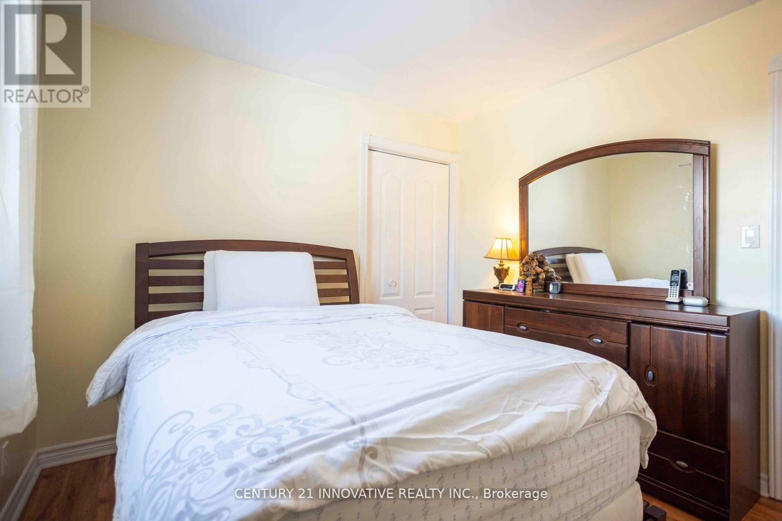 3678 KIMBERLEY STREET Image 29