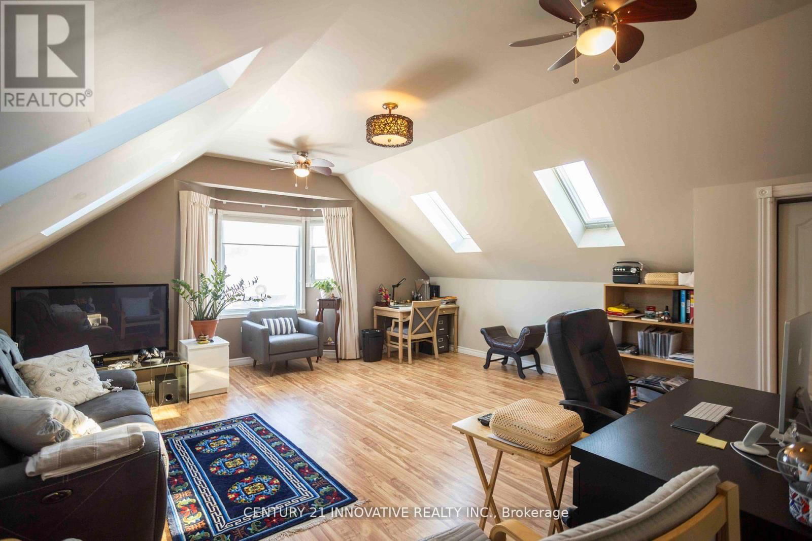 3678 KIMBERLEY STREET Image 31