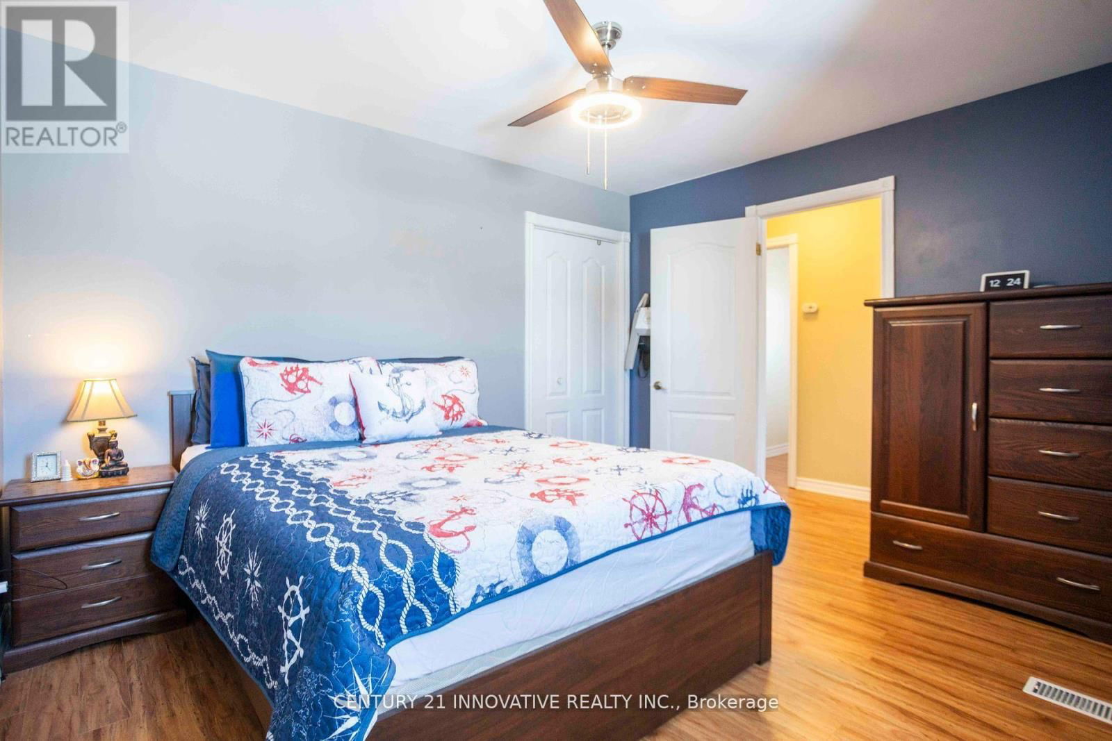 3678 KIMBERLEY STREET Image 32