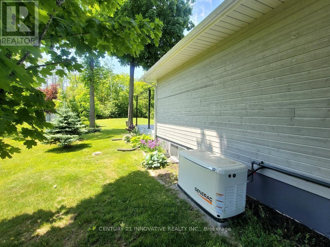 3678 KIMBERLEY STREET Image 43