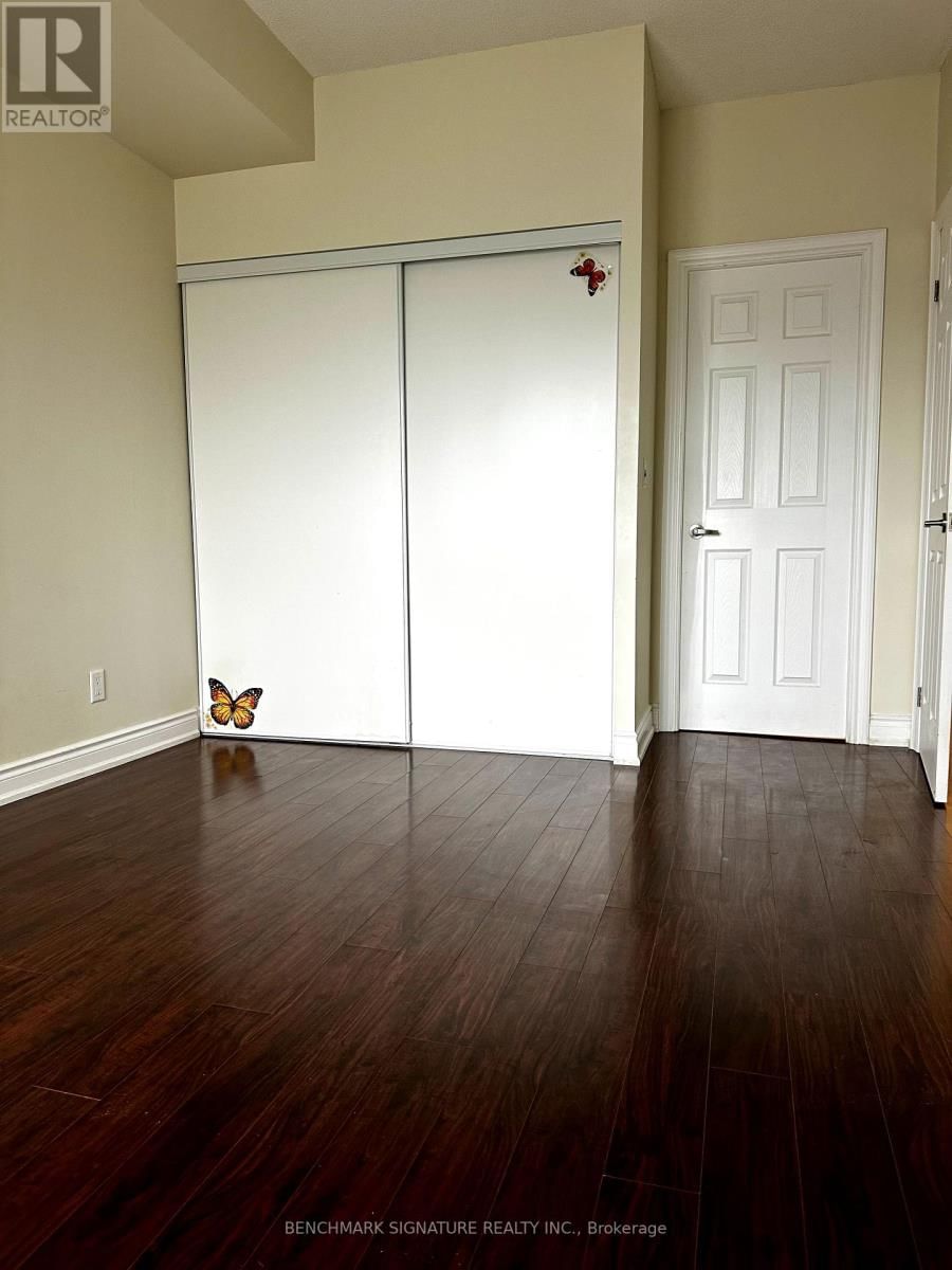 1118 - 37 GALLERIA PARKWAY Image 10