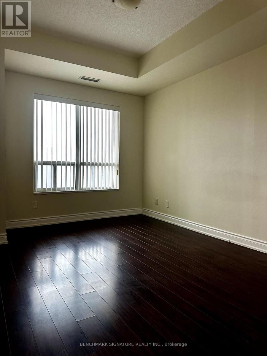 1118 - 37 GALLERIA PARKWAY Image 5