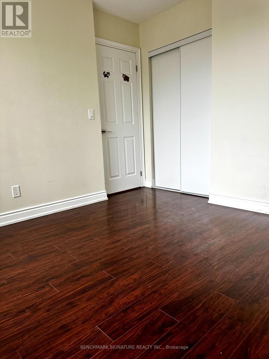 1118 - 37 GALLERIA PARKWAY Image 6