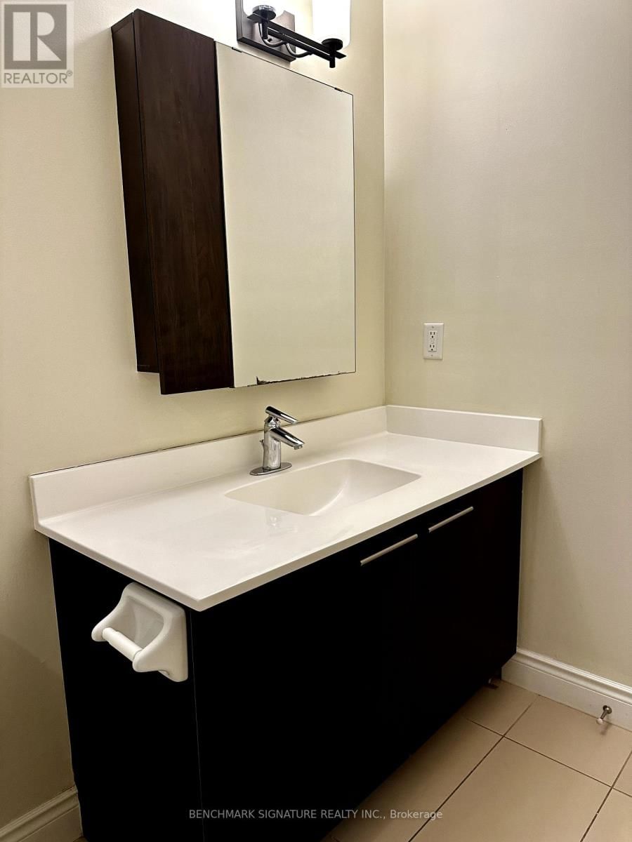 1118 - 37 GALLERIA PARKWAY Image 7