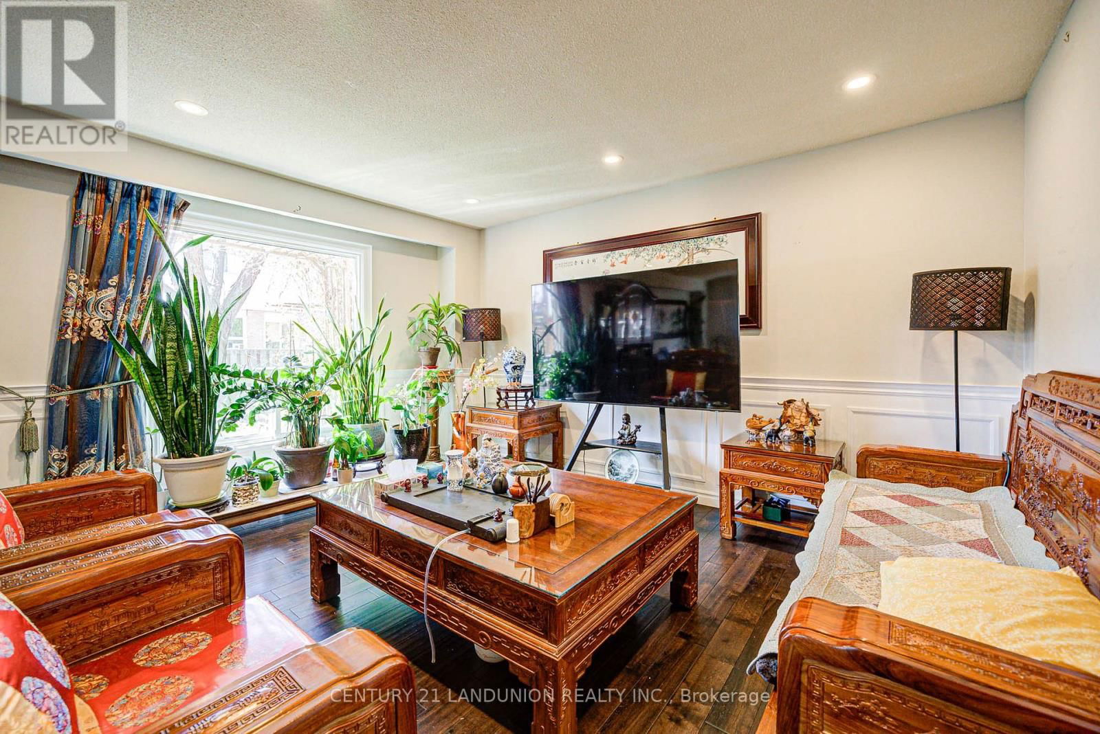 183 WILLOWBROOK ROAD Image 21