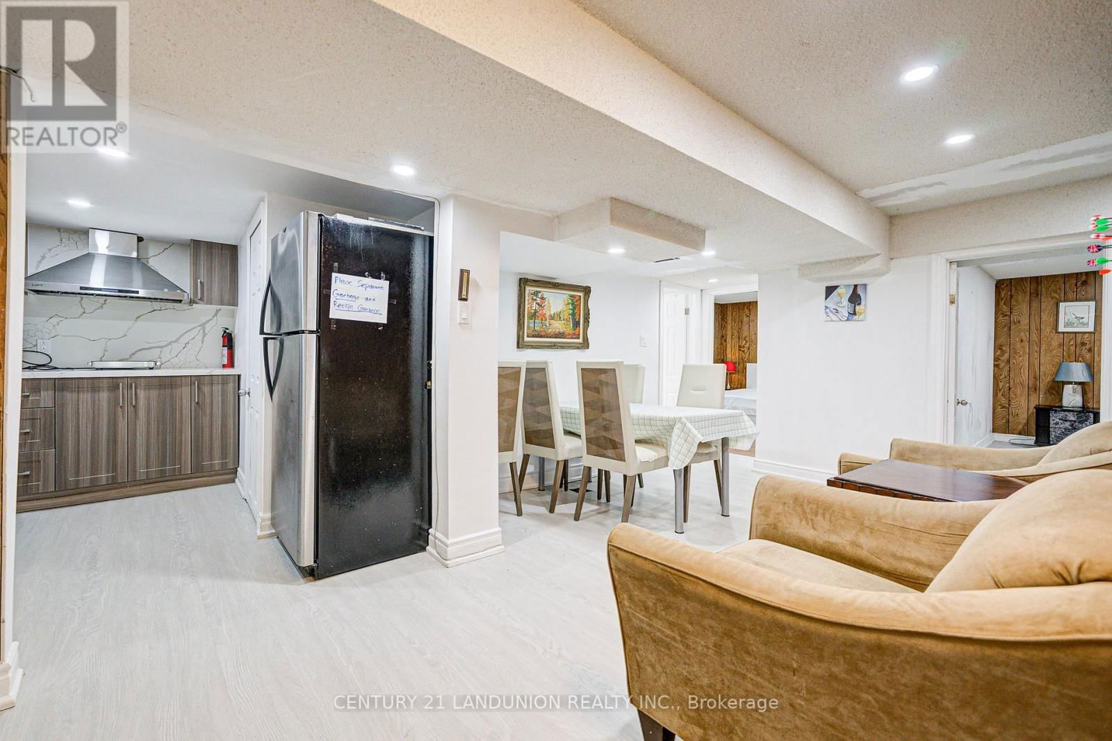 183 WILLOWBROOK ROAD Image 31