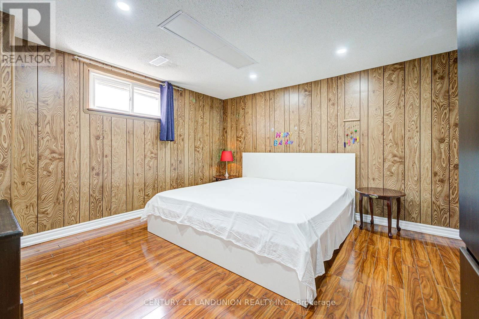 183 WILLOWBROOK ROAD Image 35