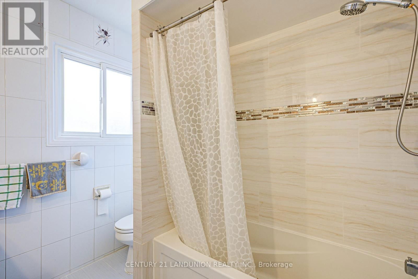 183 WILLOWBROOK ROAD Image 39