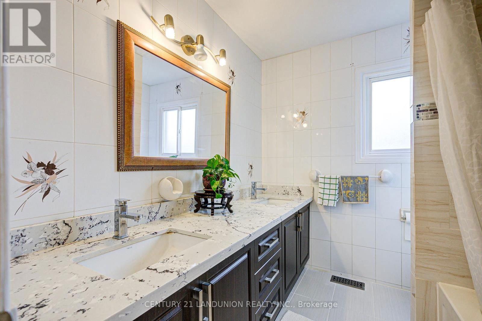 183 WILLOWBROOK ROAD Image 40