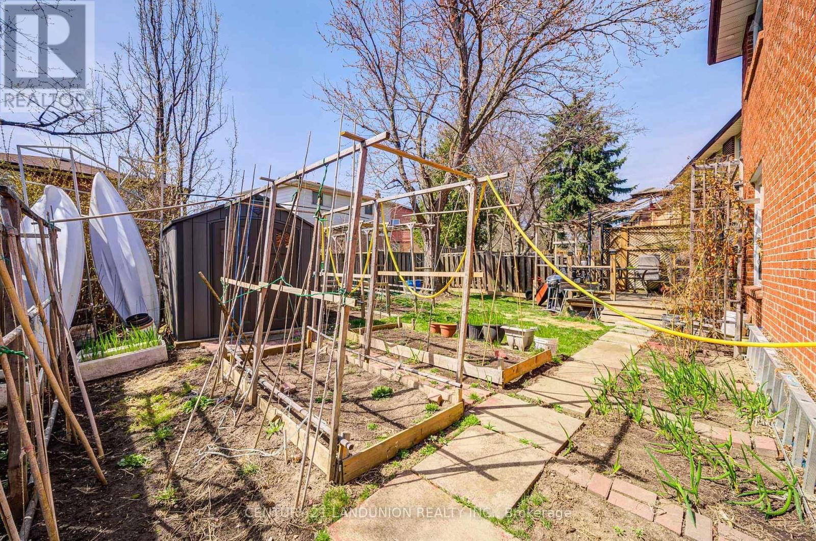 183 WILLOWBROOK ROAD Image 45