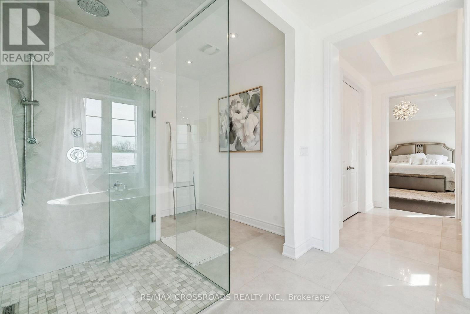 48 MUMBERSON STREET Image 25