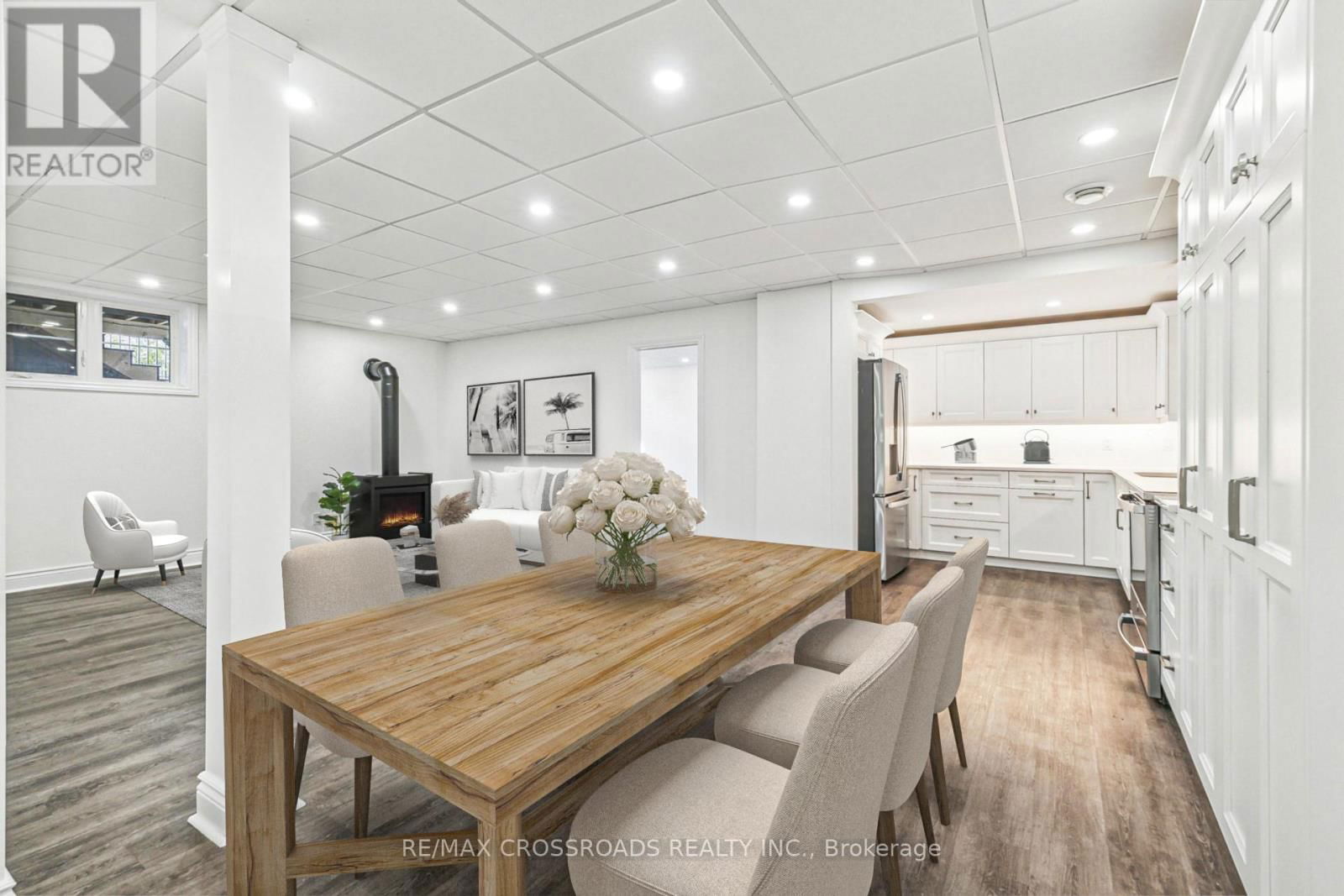 48 MUMBERSON STREET Image 34