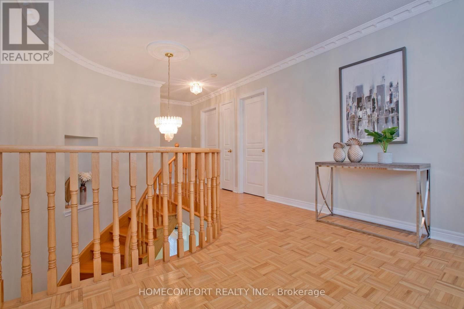182 SIDERNO CRESCENT Image 19