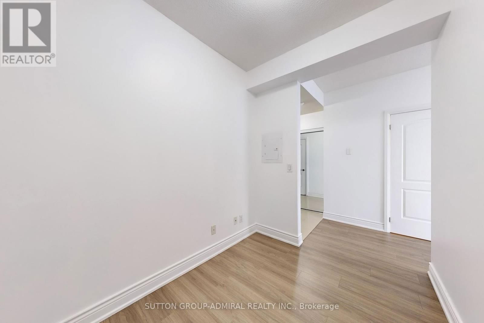 1509 - 20 NORTH PARK ROAD Image 16