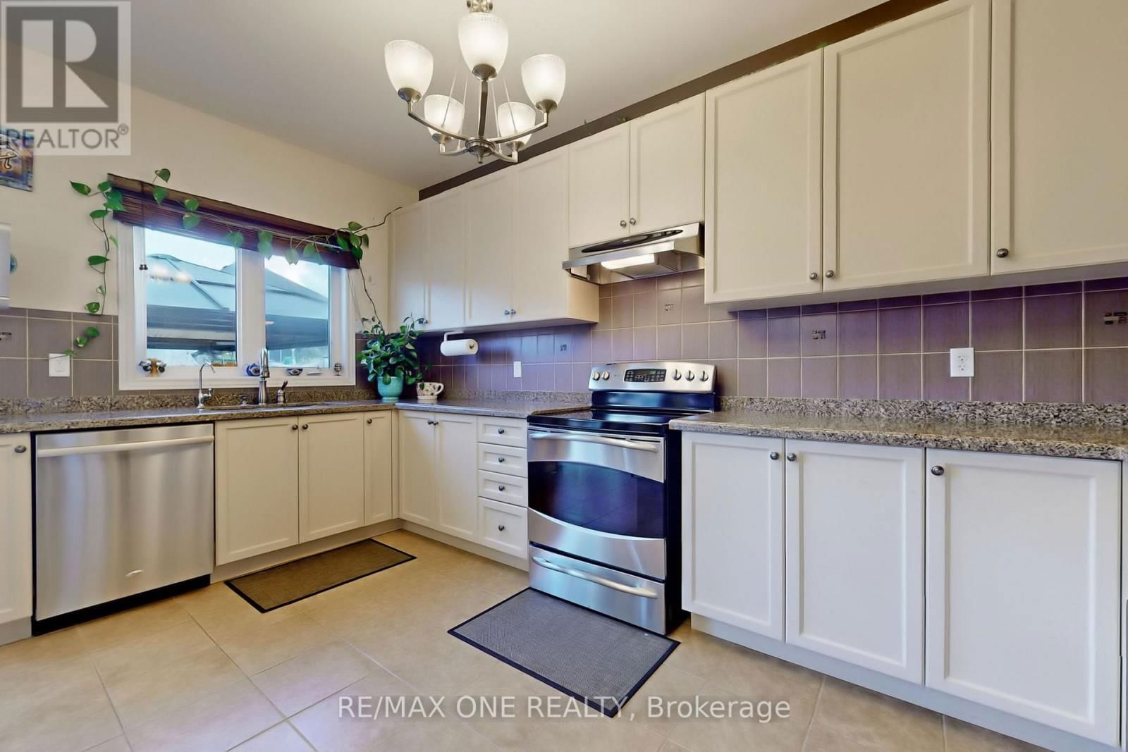 45 MAPLETON MILLS DRIVE Image 16