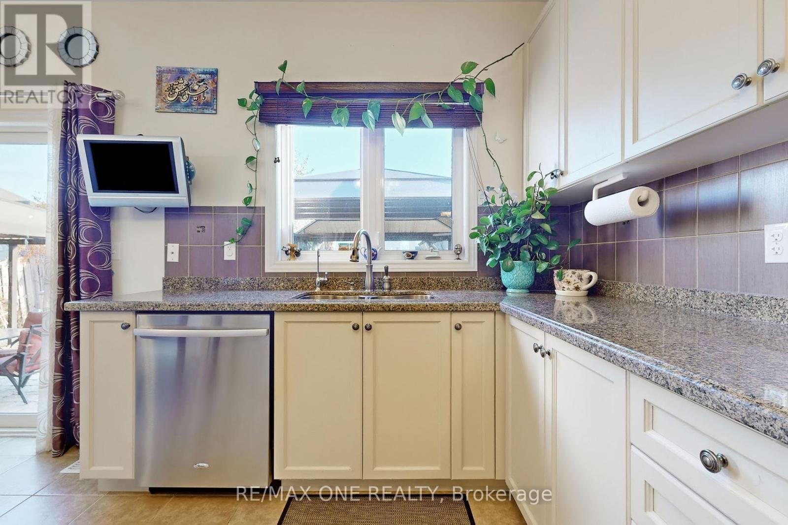 45 MAPLETON MILLS DRIVE Image 21